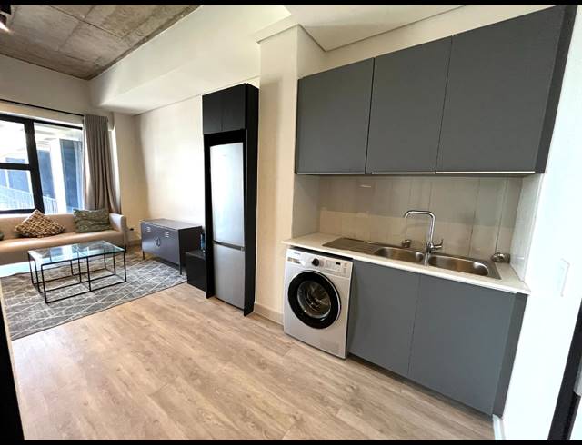 1 BEDROOM APARTMENT FOR SALE IN SANDOWN